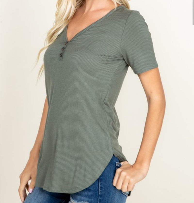 What's Right Basic Top- Olive